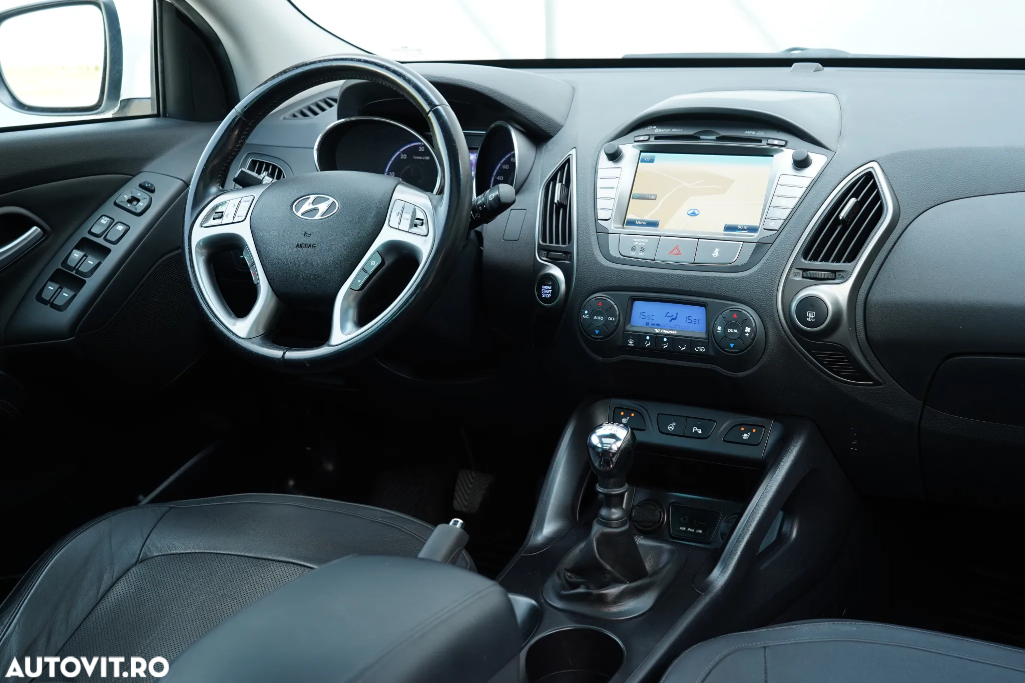 Hyundai ix35 2.0 CRDI 4WD Premium - 11