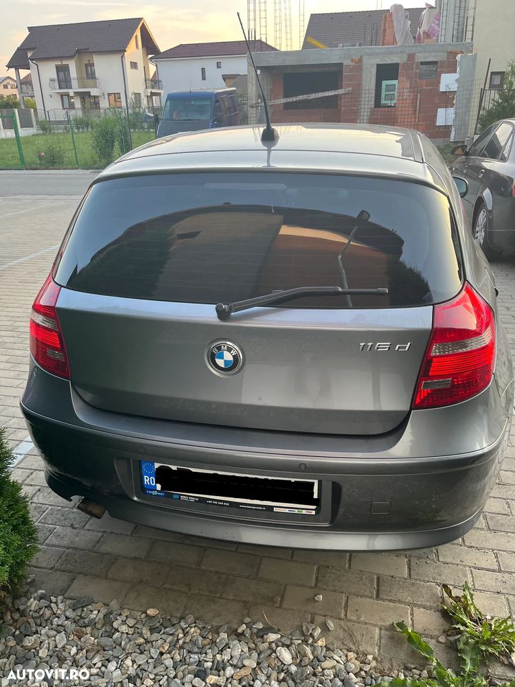 BMW Seria 1 116d - 4