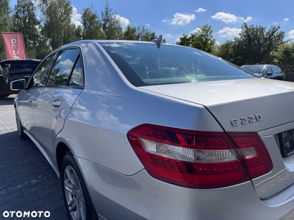 Mercedes-Benz Klasa E 220 CDI Automatik Elegance - 17
