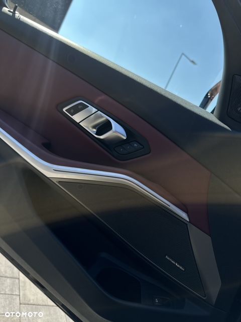 BMW Seria 3 320i M Sport - 19