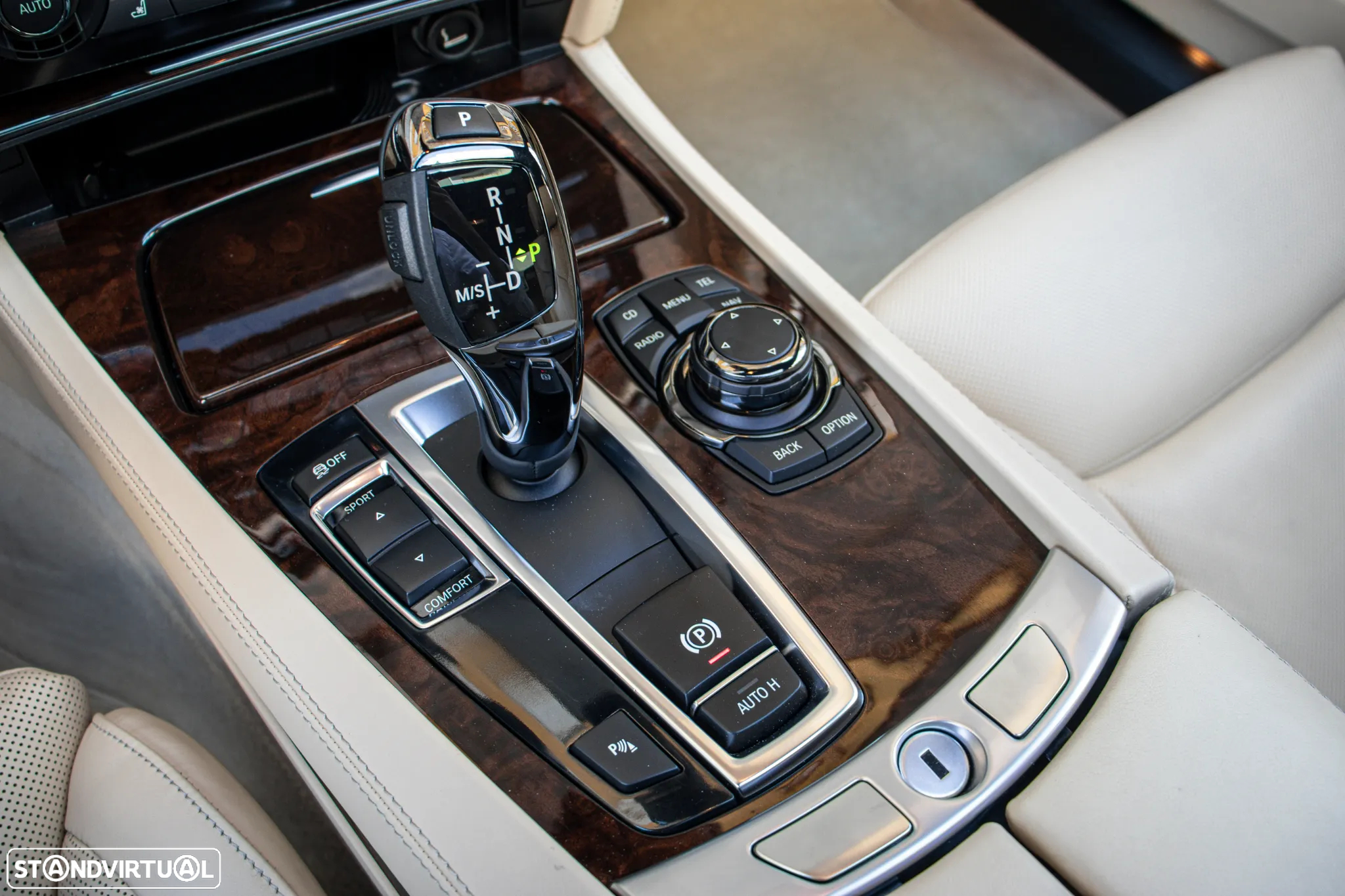 BMW 760 i - 32
