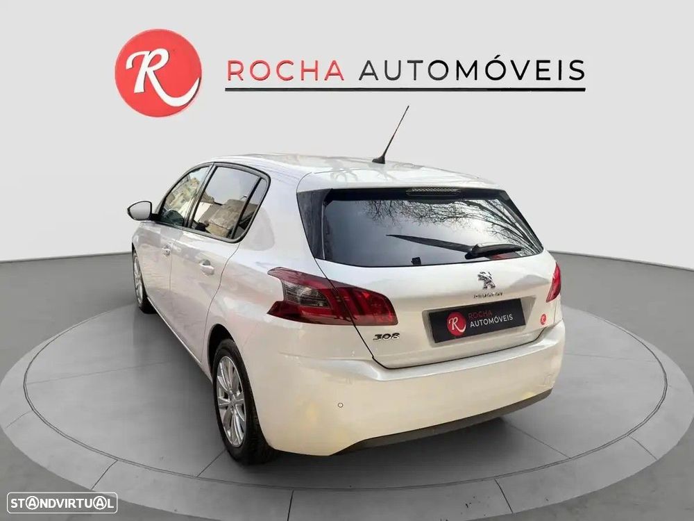Peugeot 308 1.2 PureTech Style - 10