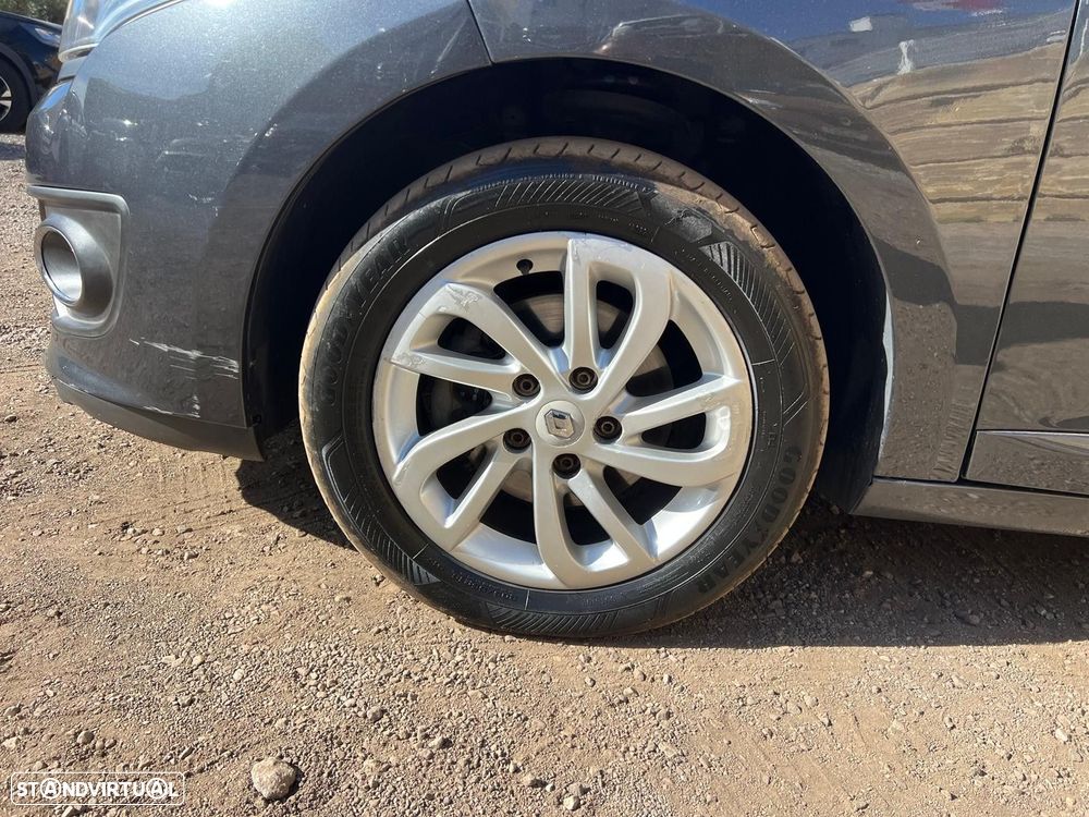 Renault Mégane Sport Tourer 1.5 dCi Zen - 26