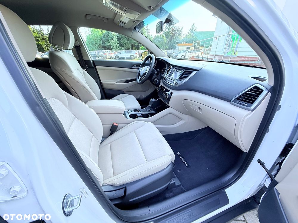 Hyundai Tucson - 2