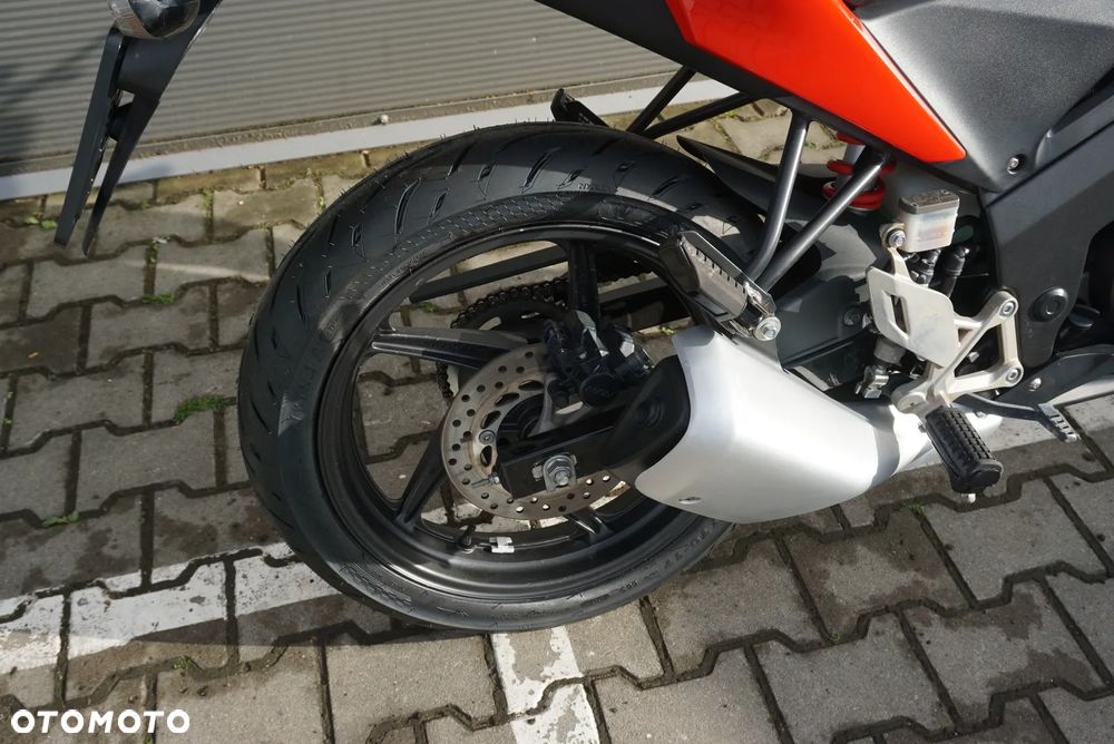 Honda CBR - 4