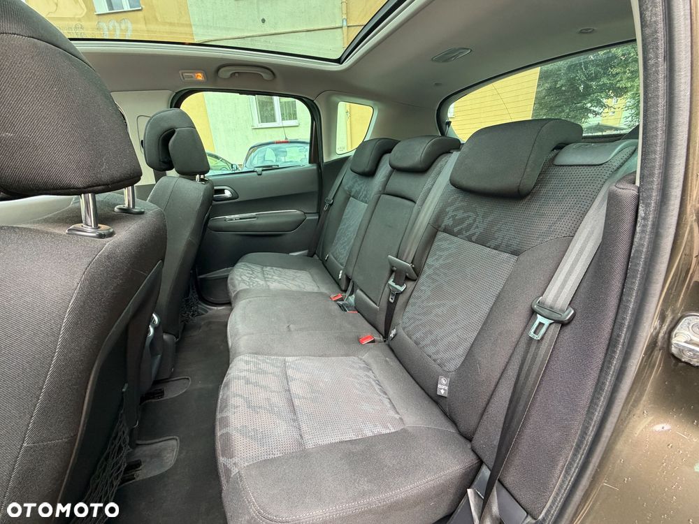 Peugeot 3008 1.6 HDi Premium - 27