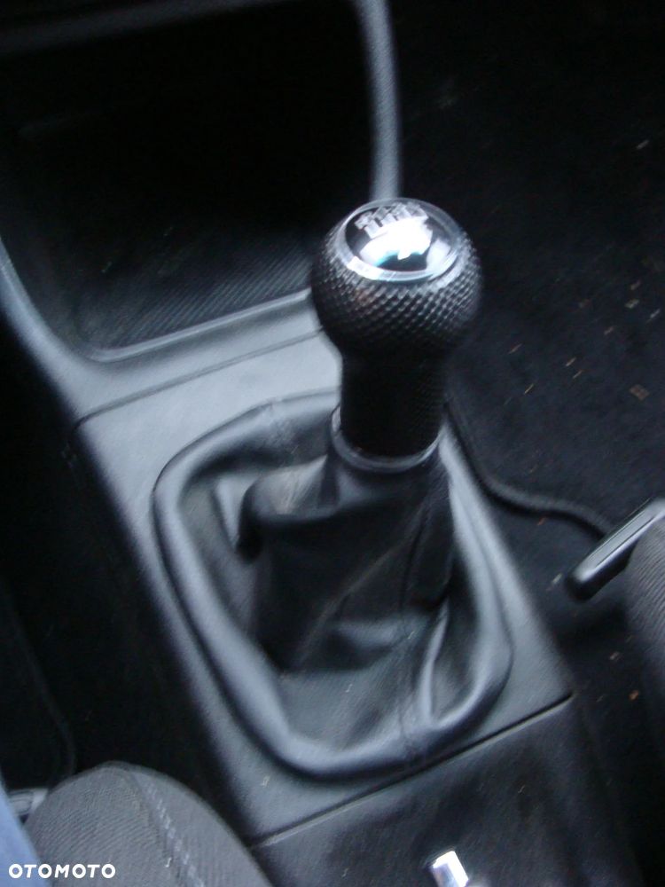Volkswagen Golf Cabrio - 12