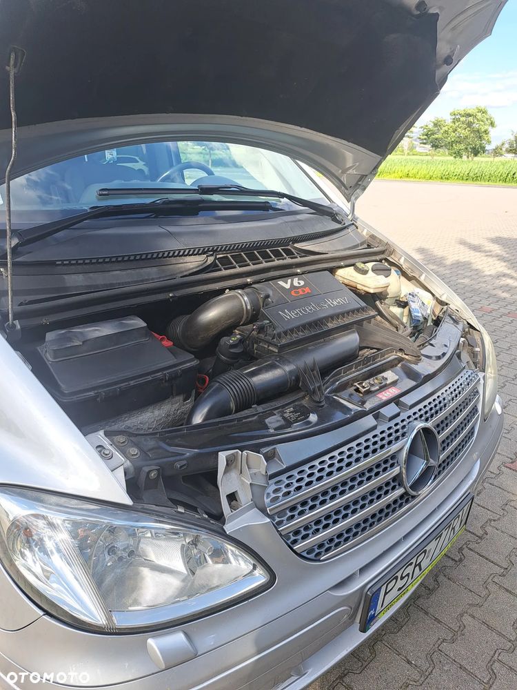 Mercedes-Benz Viano - 23