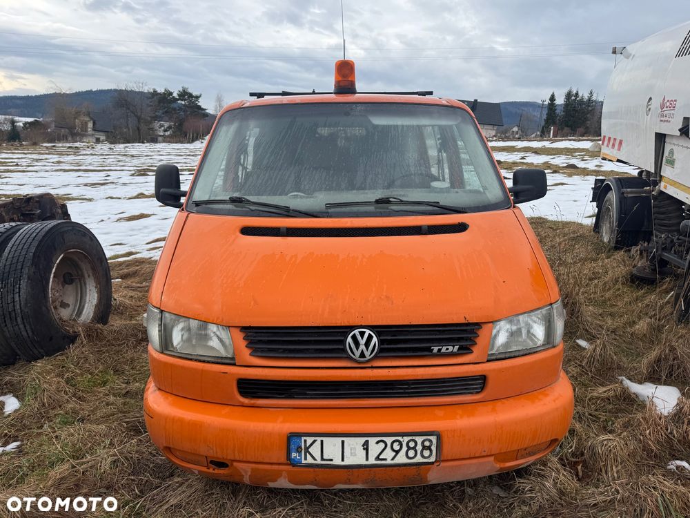 Volkswagen T4 Transporter 2.5TDi Long 88KM doka brygadówka 6 os. - 2