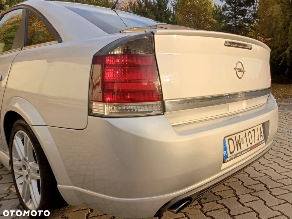 Opel Vectra 2004 photo 5