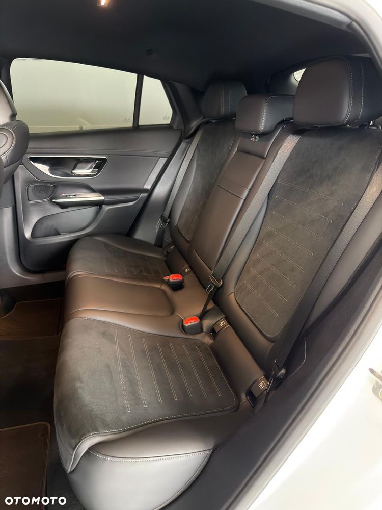 Mercedes-Benz GLC 220 d mHEV 4-Matic AMG Line - 13