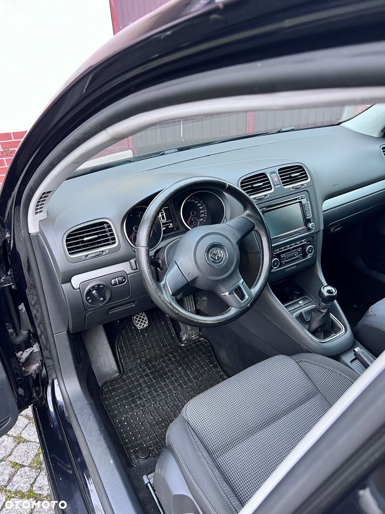 Volkswagen Golf - 13