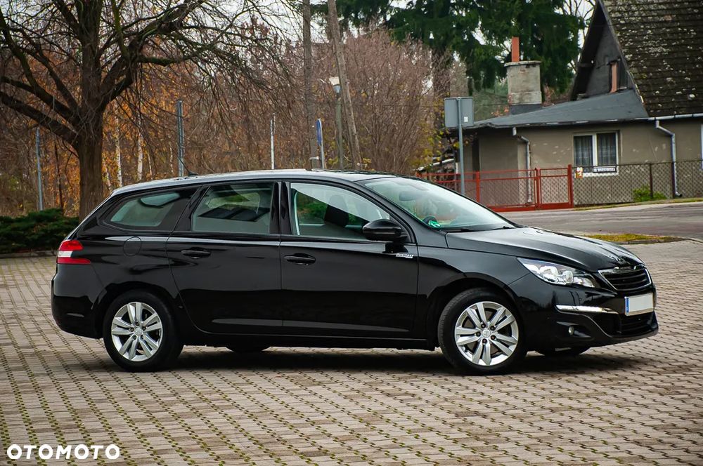 Peugeot 308 BlueHDi 150 Automatik Stop & Start Allure - 19