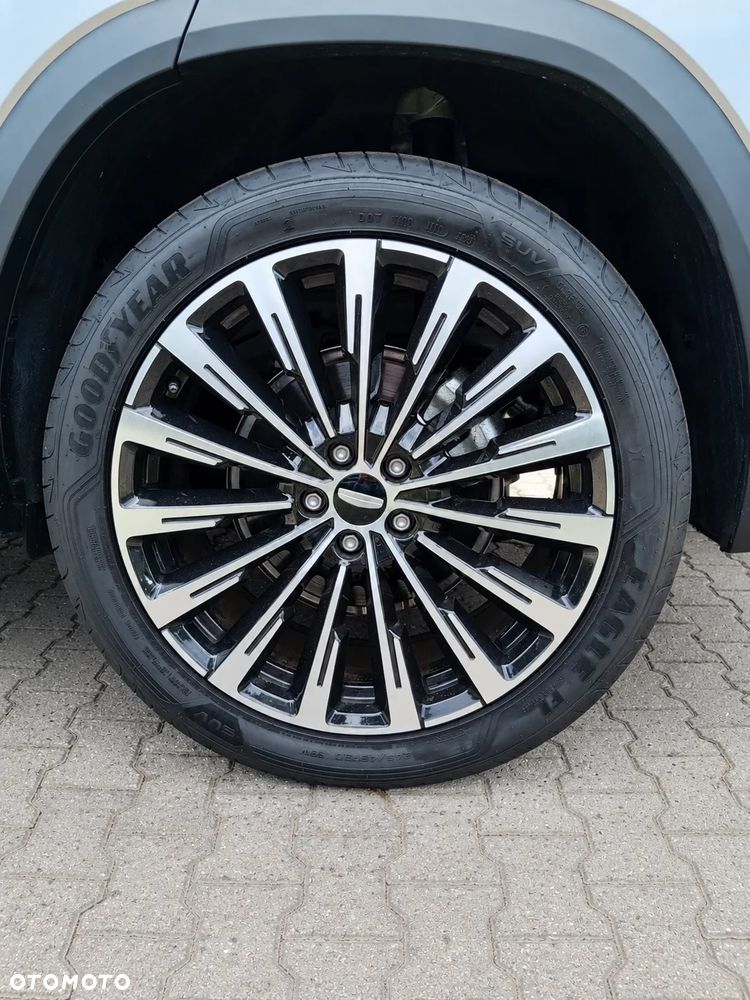 Geely Monjaro - 6