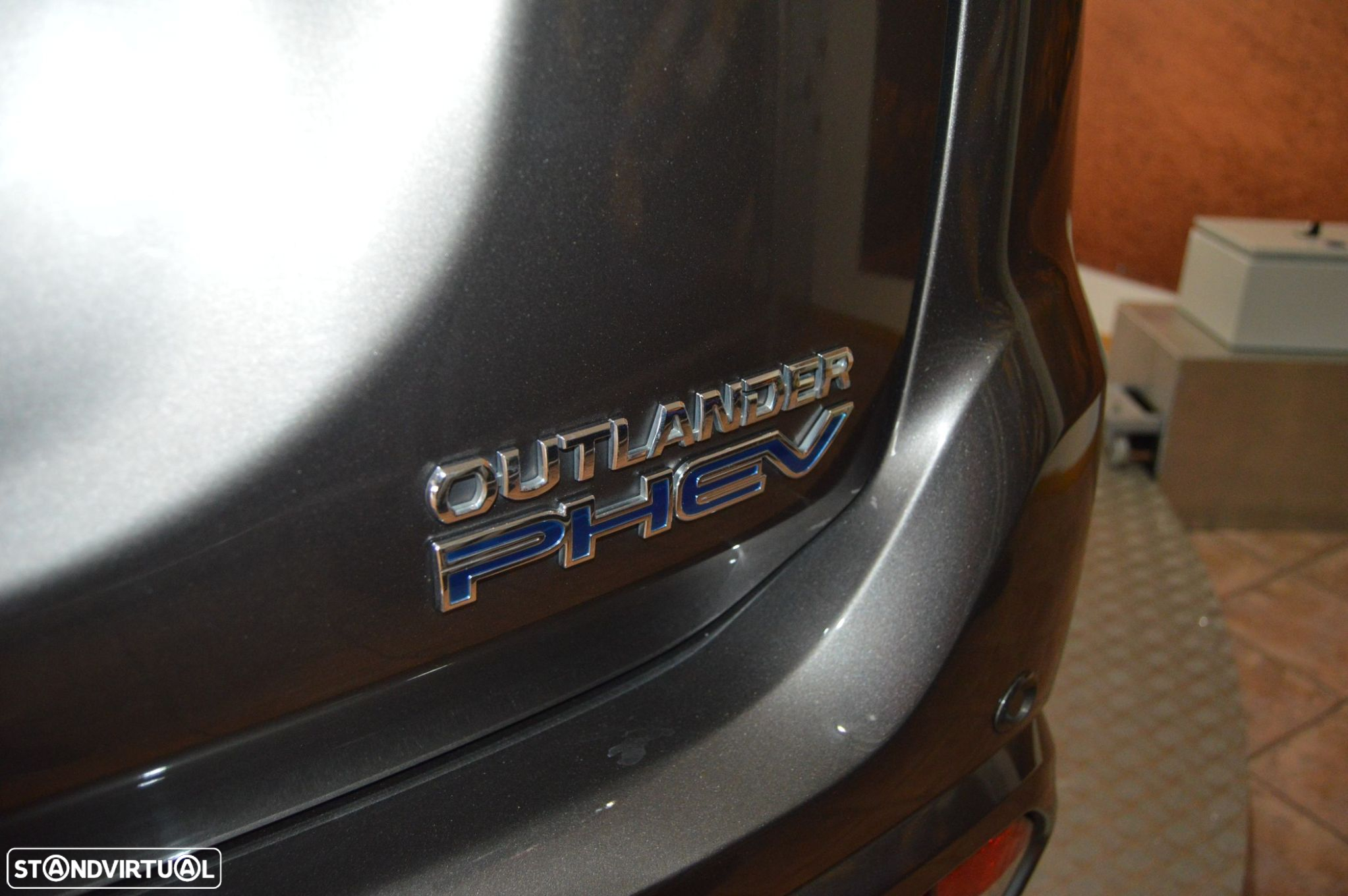 Mitsubishi Outlander 2.0 PHEV Instyle Navi - 30