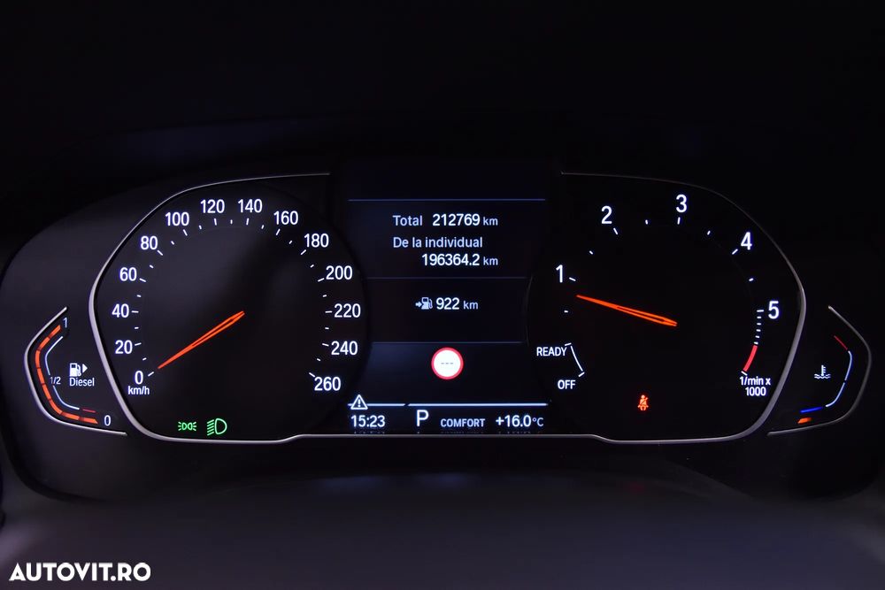 BMW Seria 3 320d Touring Aut. - 10