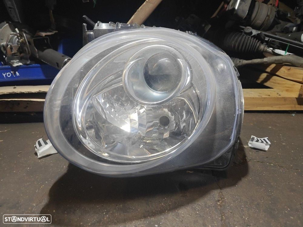 Farol Frente Esquerdo / Otica Esquerda Nissan Juke (F15)  89909531 Val - 2