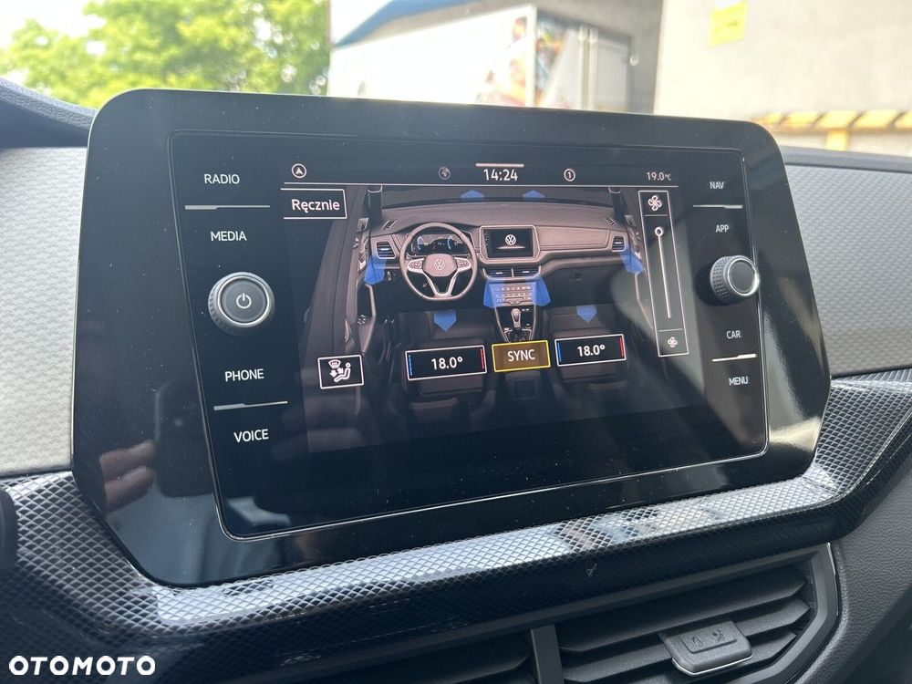 Volkswagen T-Cross - 35