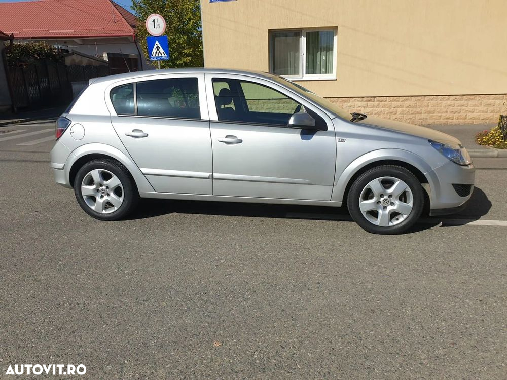 Opel Astra - 4