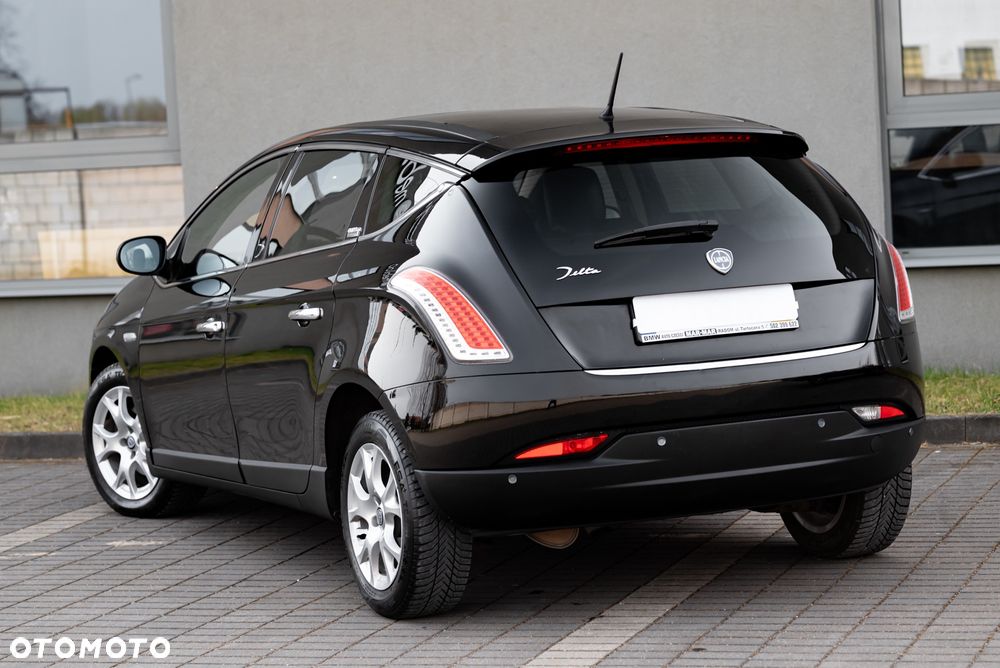 Lancia Delta 1.4 T-Jet Argento Euro5 - 9