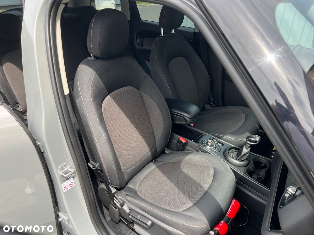 MINI Countryman Cooper SE ALL4 - 15