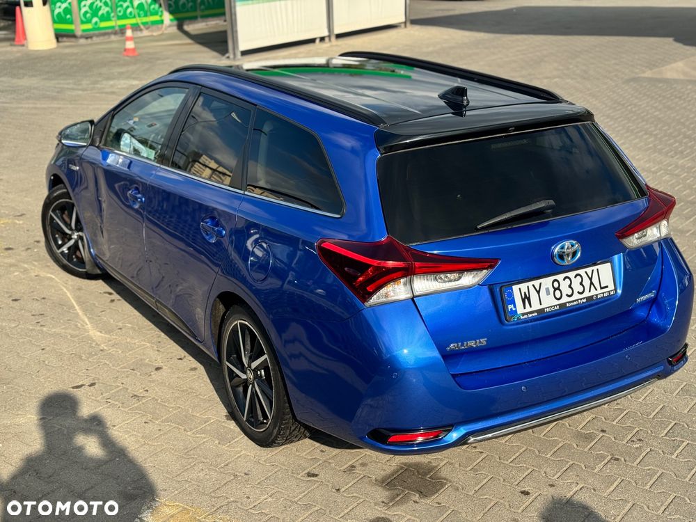 Toyota Auris Hybrid 135 Premium - 4