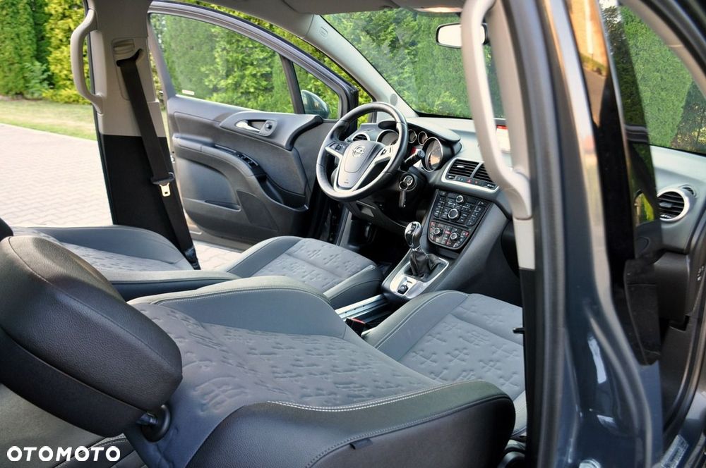 Opel Meriva - 23