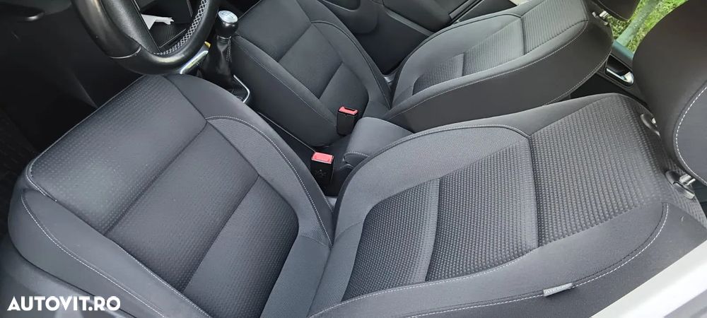 Volkswagen Tiguan 2.0 TDI DPF 4Motion BlueMotion Technology Lounge Sport & Style - 11