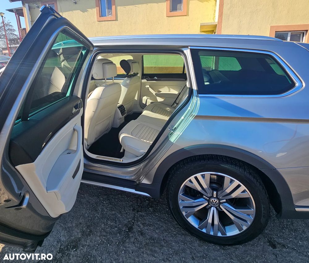 Volkswagen Passat Alltrack - 7