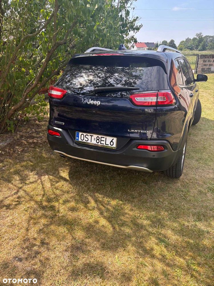 Jeep Cherokee - 2