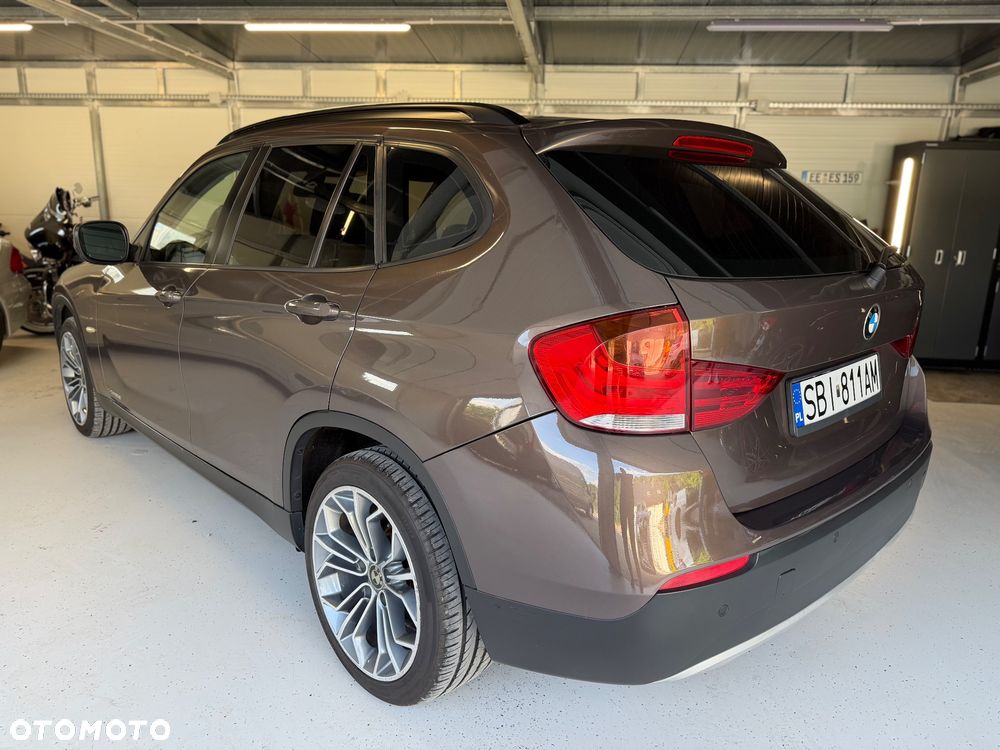 BMW X1 sDrive18d xLine - 6