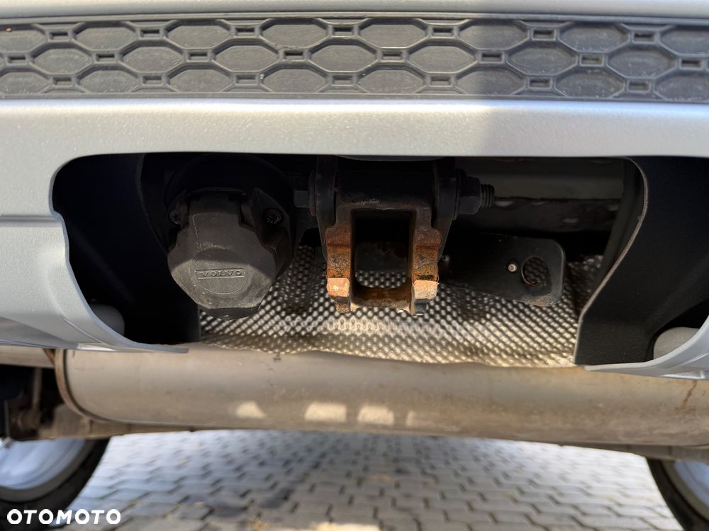 Volvo XC 60 D5 AWD R-Design Momentum - 13