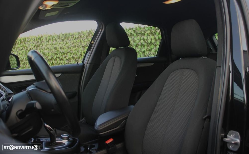 BMW 216 Active Tourer d Advantage Auto - 10