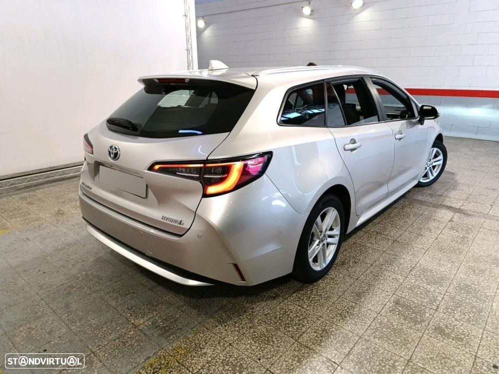 Toyota Corolla 1.8 Hybrid Comfort — fotografia 3