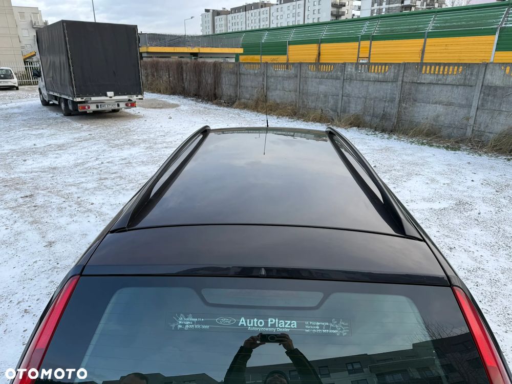 Ford Mondeo 2.0 TDCi Ghia - 10