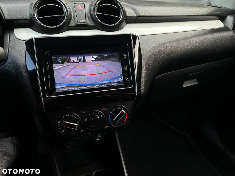 Suzuki Swift - 10