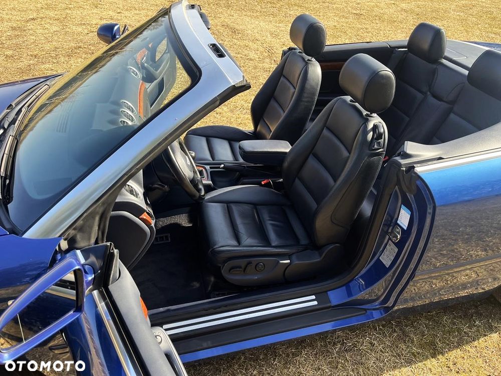 Audi A4 Cabrio - 8