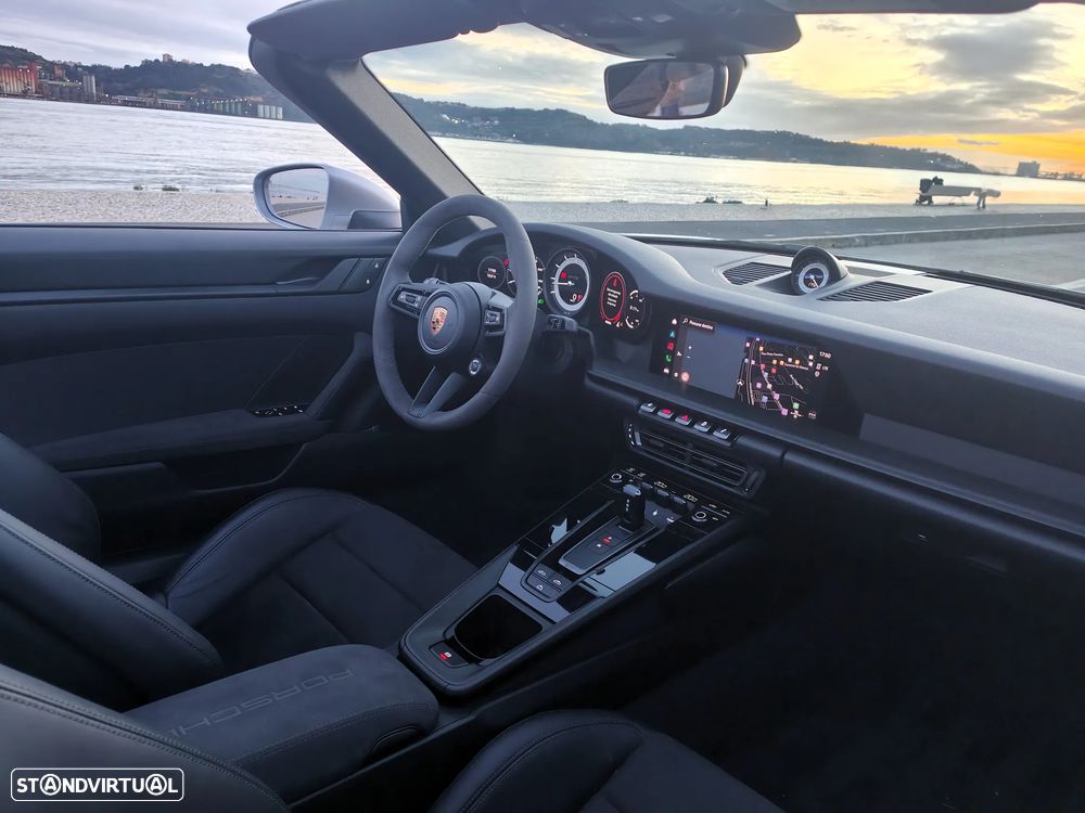 Porsche 911 (992) Carrera GTS PDK - 7