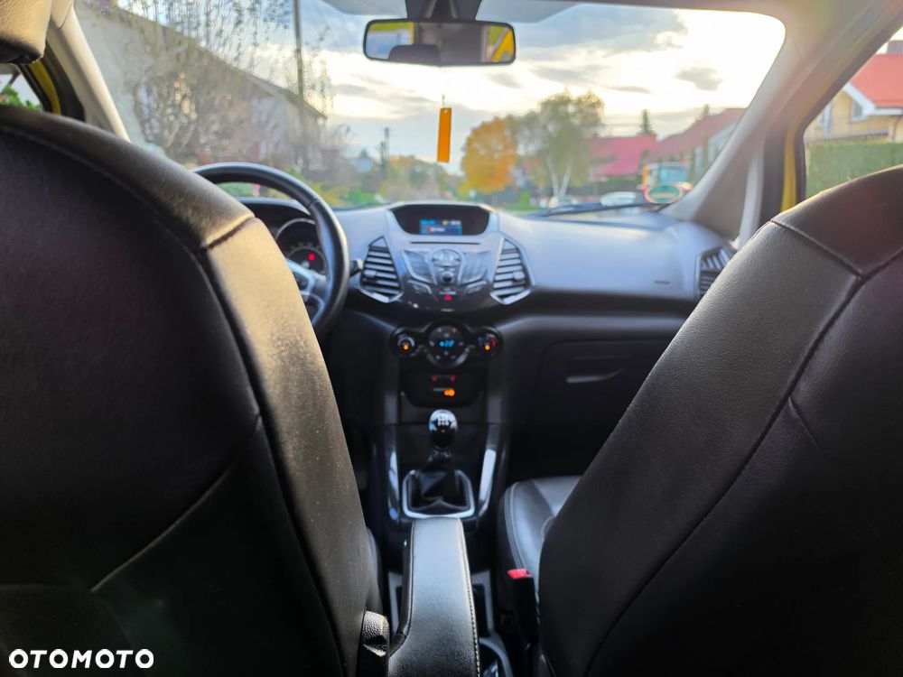 Ford EcoSport - 17