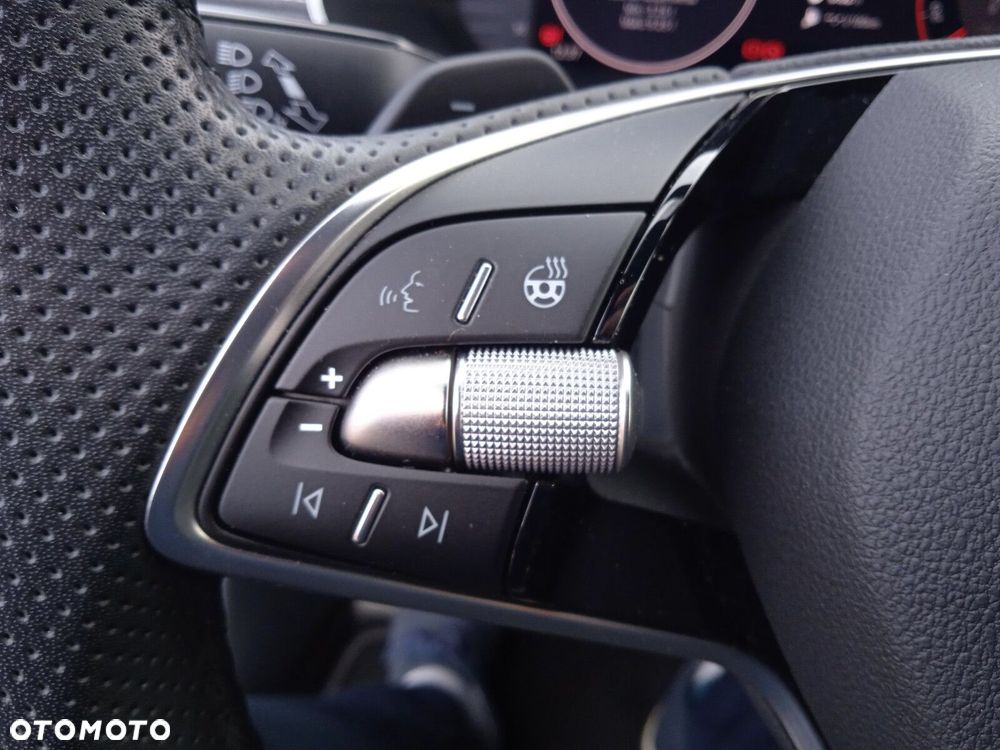 Skoda Octavia 2.0 TDI Sportline DSG - 21