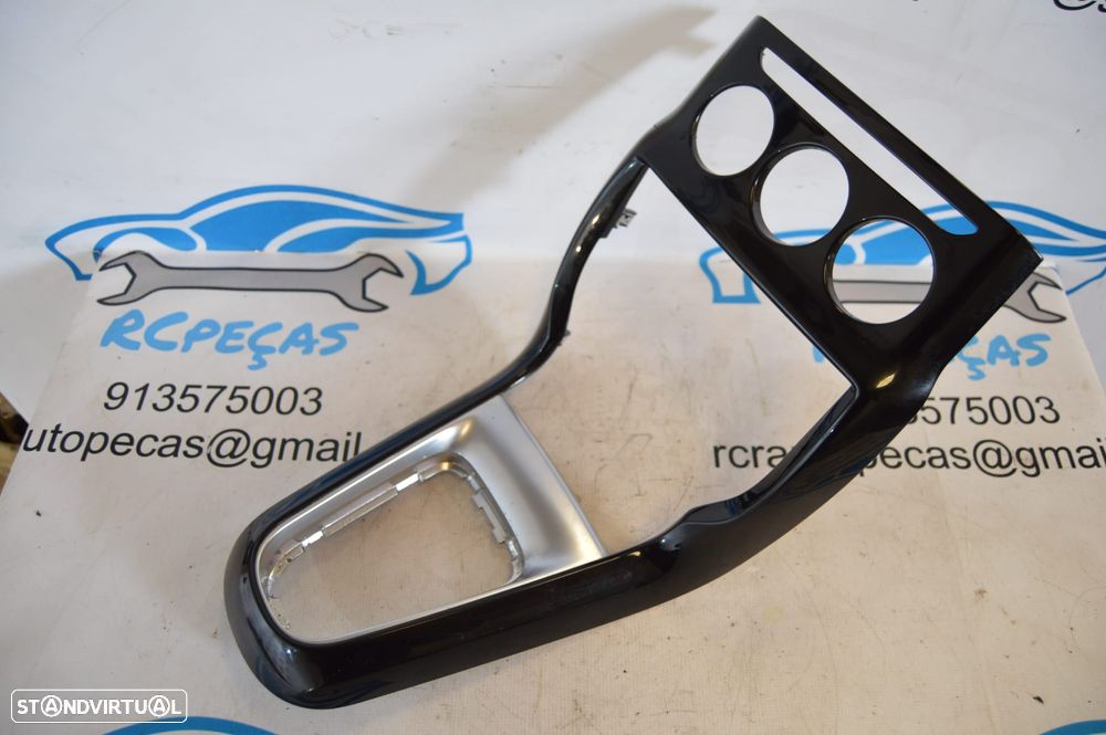 ARO TABLIER CENTRAL FRENTE FRONTAL DISPLAY COMANDOS PAINEL INSTRUMENTOS CONTROLO RADIO AUTORADIO LEITOR CD NAVIGATOR GPS 9684153677 96870055 CITROEN DS3 DS 3 SA 1.6 HDI 92CV INJEÇÃO BOSCH 9HP 9H06 10JBOL - 4