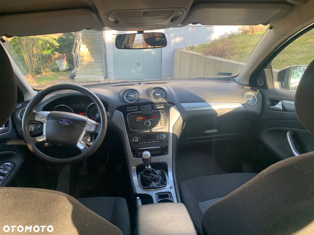 Ford Mondeo 2.0 TDCi Trend - 3