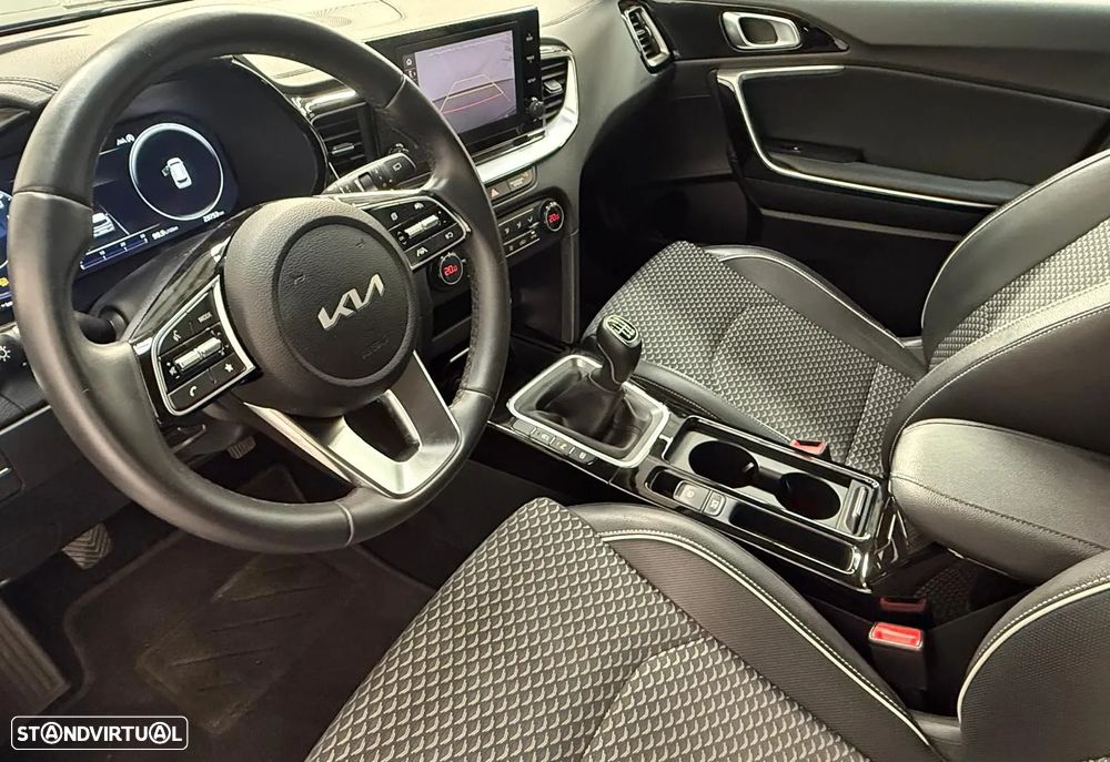 Kia Ceed SW 1.0 T-GDI Drive - 12