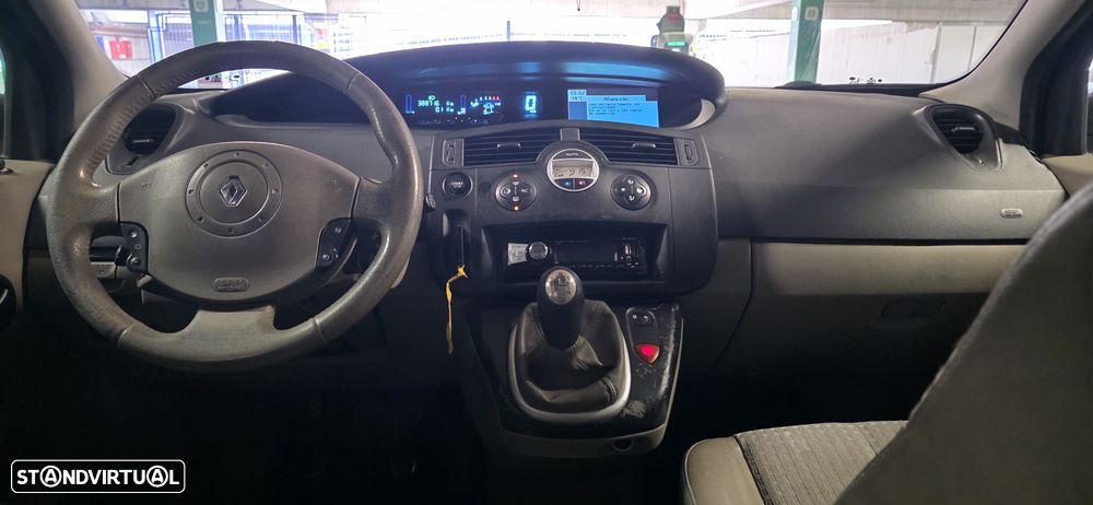 Renault Grand Scénic 1.5 dCi Luxe Dynamique - 16