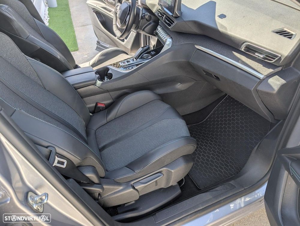 Peugeot 3008 1.6 Hybrid Allure Pack e-EAT8 - 7