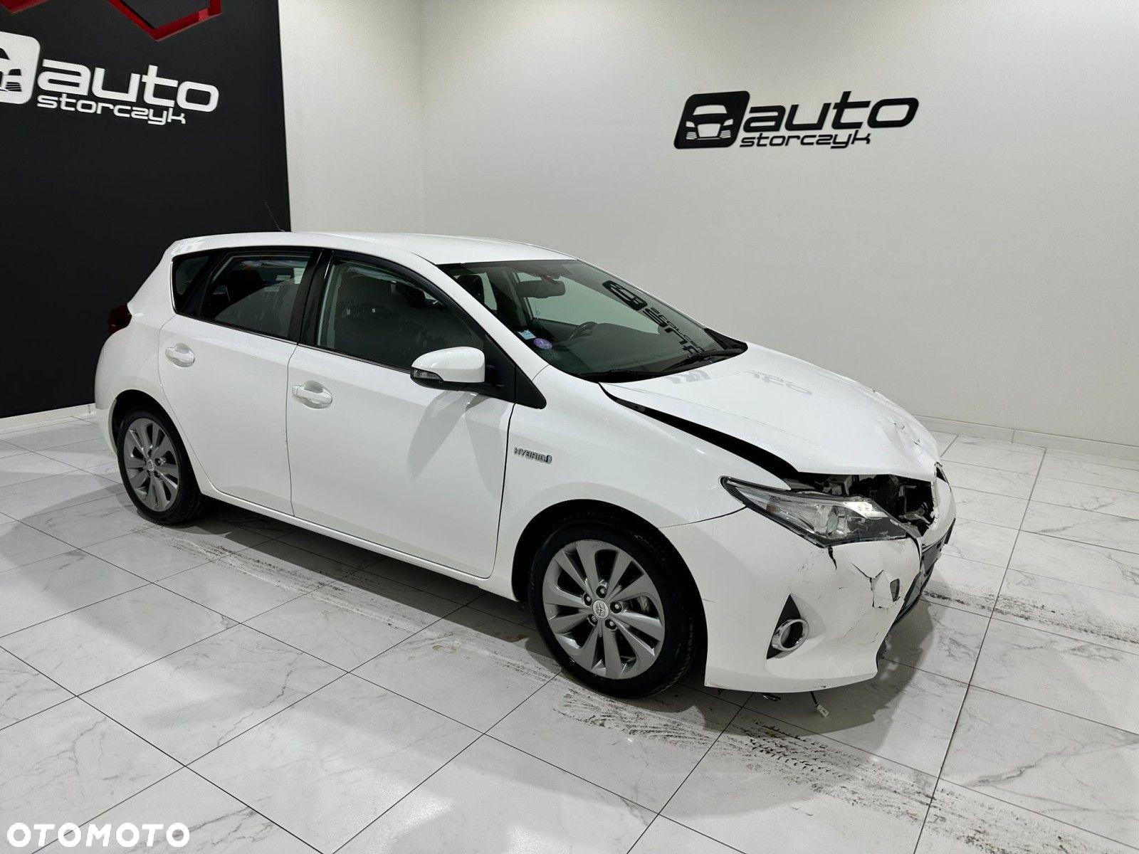 Toyota Auris - 15