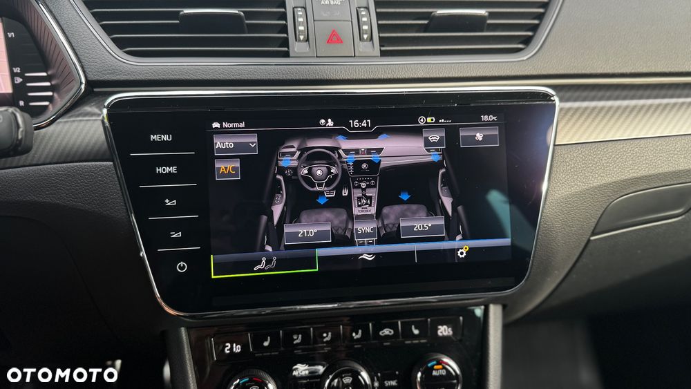 Skoda Superb 2.0 TDI SCR Sportline DSG - 31