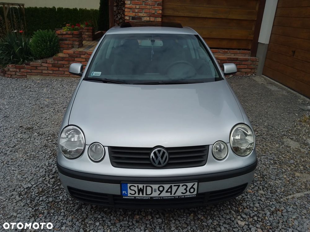 Volkswagen Polo - 2