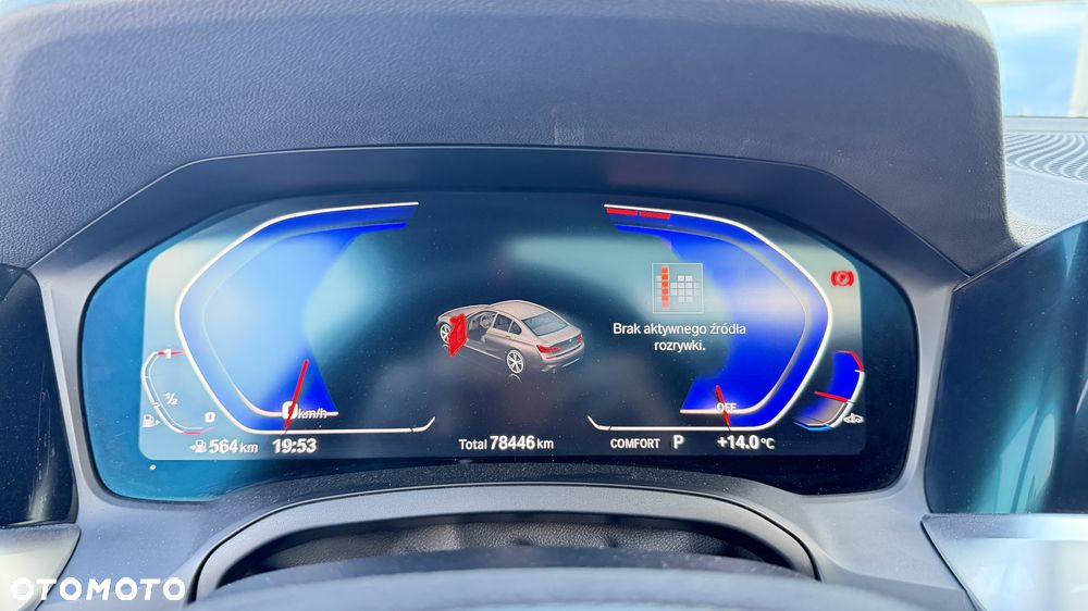 BMW Seria 3 318i - 22