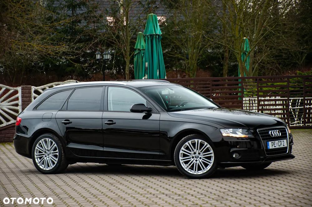 Audi A4 Avant 2.0 TDI DPF Ambiente - 4